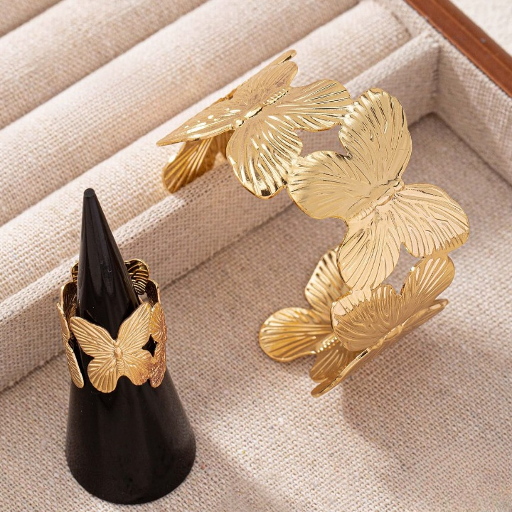Stylish Alloy Hand Cuff Ring
